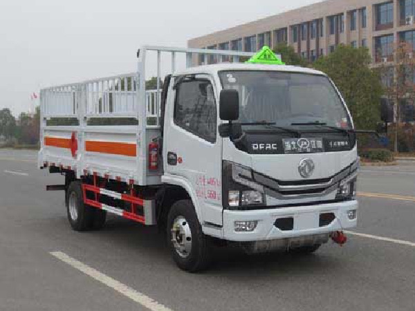 東風4米1氣瓶運輸車