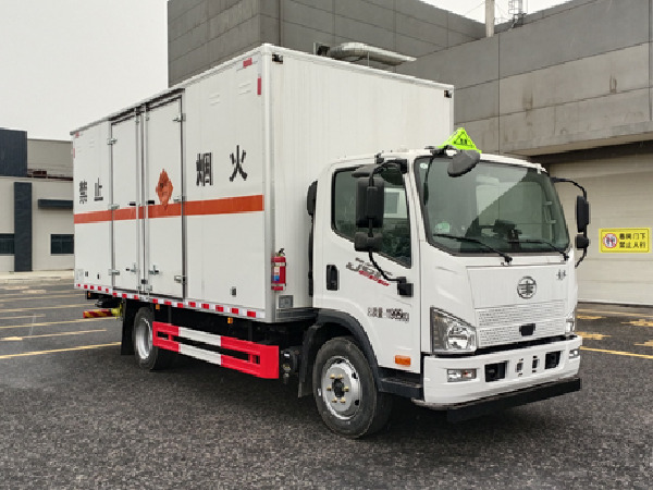 解放5米5煙花爆竹運輸車 解放5米5煙花爆竹運輸車