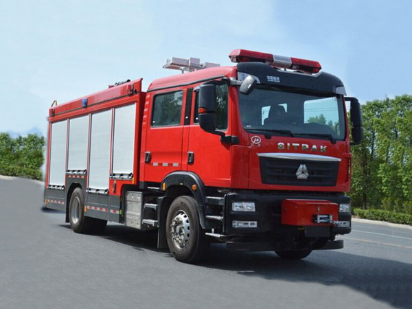 重汽城市主戰消防車