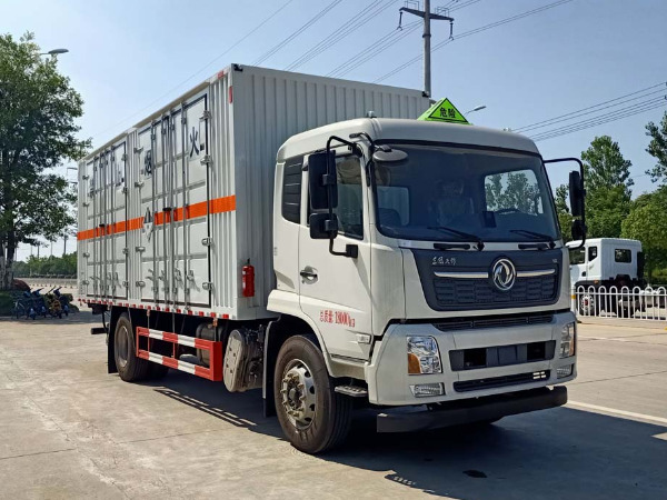 東風天錦雜項物品廂式運輸車